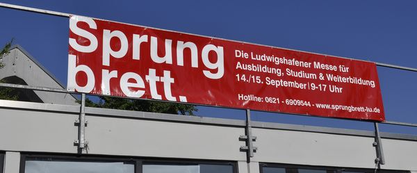 Sprungbrett in Ludwigshafen