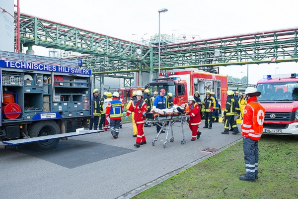 Perfekte Kulisse für die Übung: Das Werksgelände in Worms (Foto: Evonik).