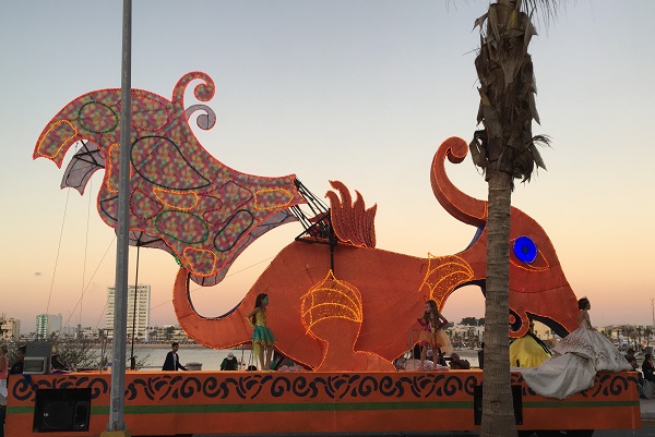 Eindrücke vom Karneval im mexikanischen Mazatlan (Foto: Martens).